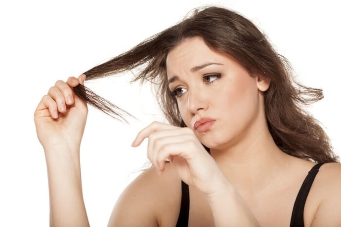 Rambut kering: Mudah mengembang saat terkena panas
