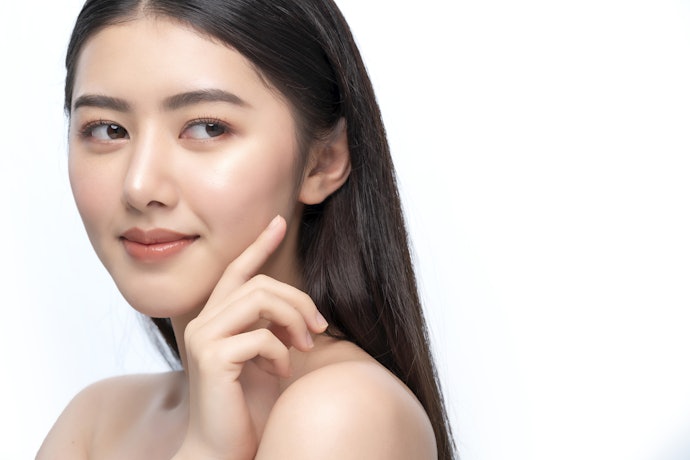 Bibir normal: Pilih lip scrub dengan eksfoliator fisik seperti gula