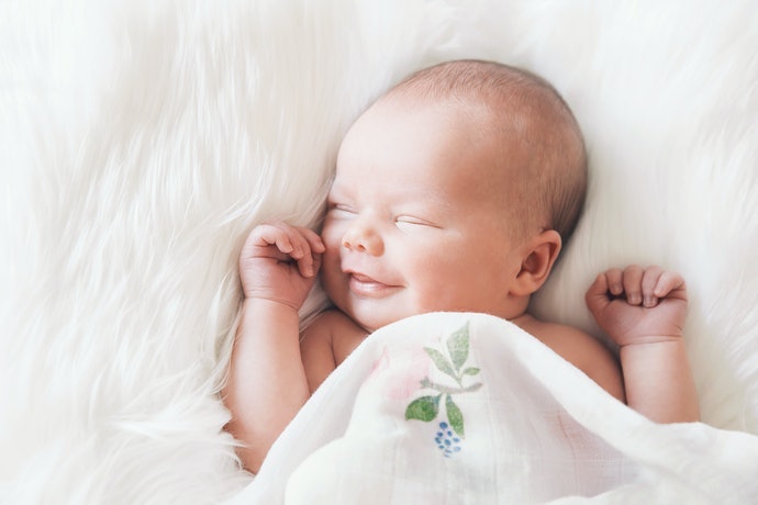 Saputangan bayi berukuran besar, lebih multifungsi