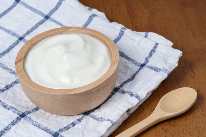 Bila lambung tidak sensitif terhadap rasa asam, utamakan yoghurt plain