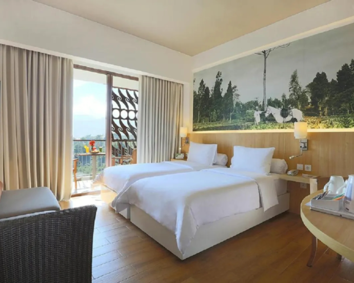 Pesona Alam Resort & Spa: Hotel keluarga di Puncak yang hanya berjarak 5 menit dari Taman Safari