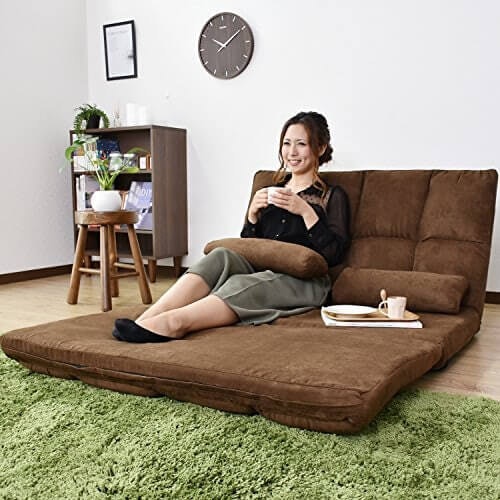 Sofa bed, sebagai sofa sekaligus tempat tidur
