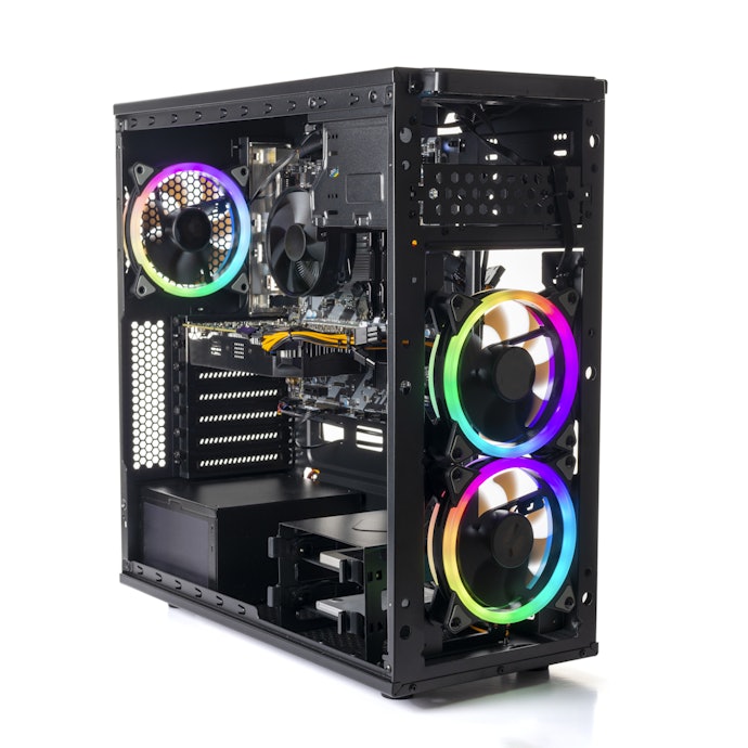 Desain yang tidak menghambat sirkulasi udara, untuk PC yang lebih terawat