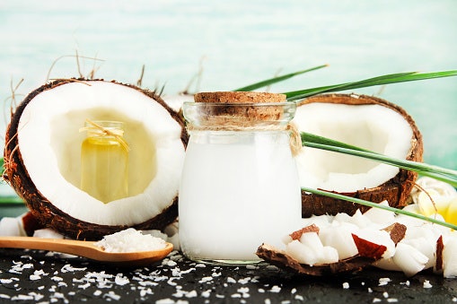 Jika kulit kepala sensitif cenderung kering, cek shampoo organik dengan kandungan pelembap
