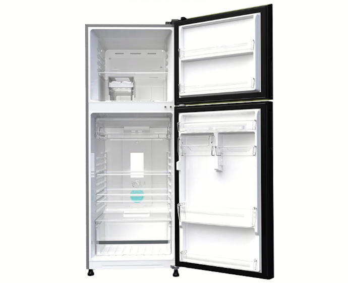 Untuk kulkas Polytron 2 pintu Big Liter (300-350 L), siapkan dana Rp5-6 jutaan