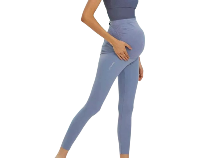Legging pants: Tetap stylish, meski perut makin membesar