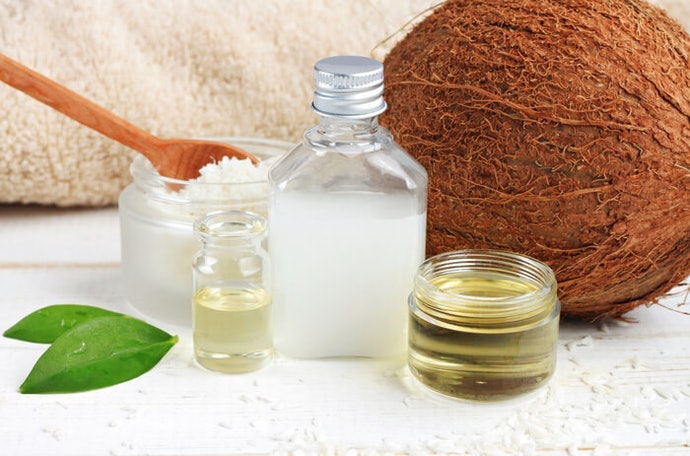 Bahan pelembap, agar rambut tidak kering
