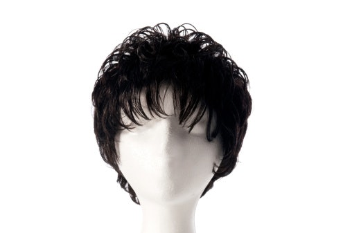 Full cap wig: Menutupi seluruh area kepala