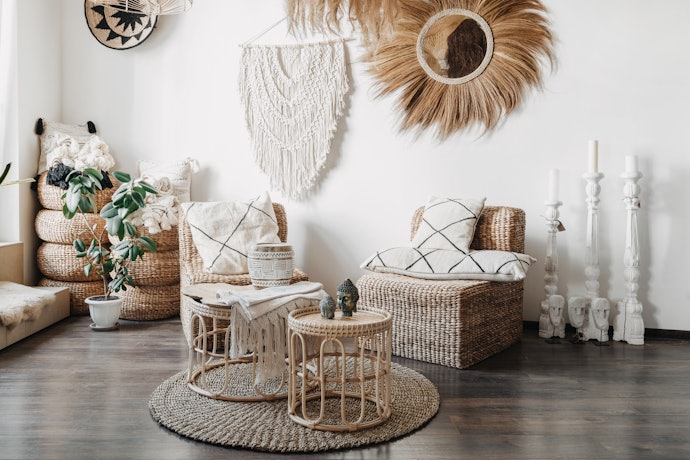 Macrame yang estetik, pas sekali untuk ruang tamu bertema bohemian