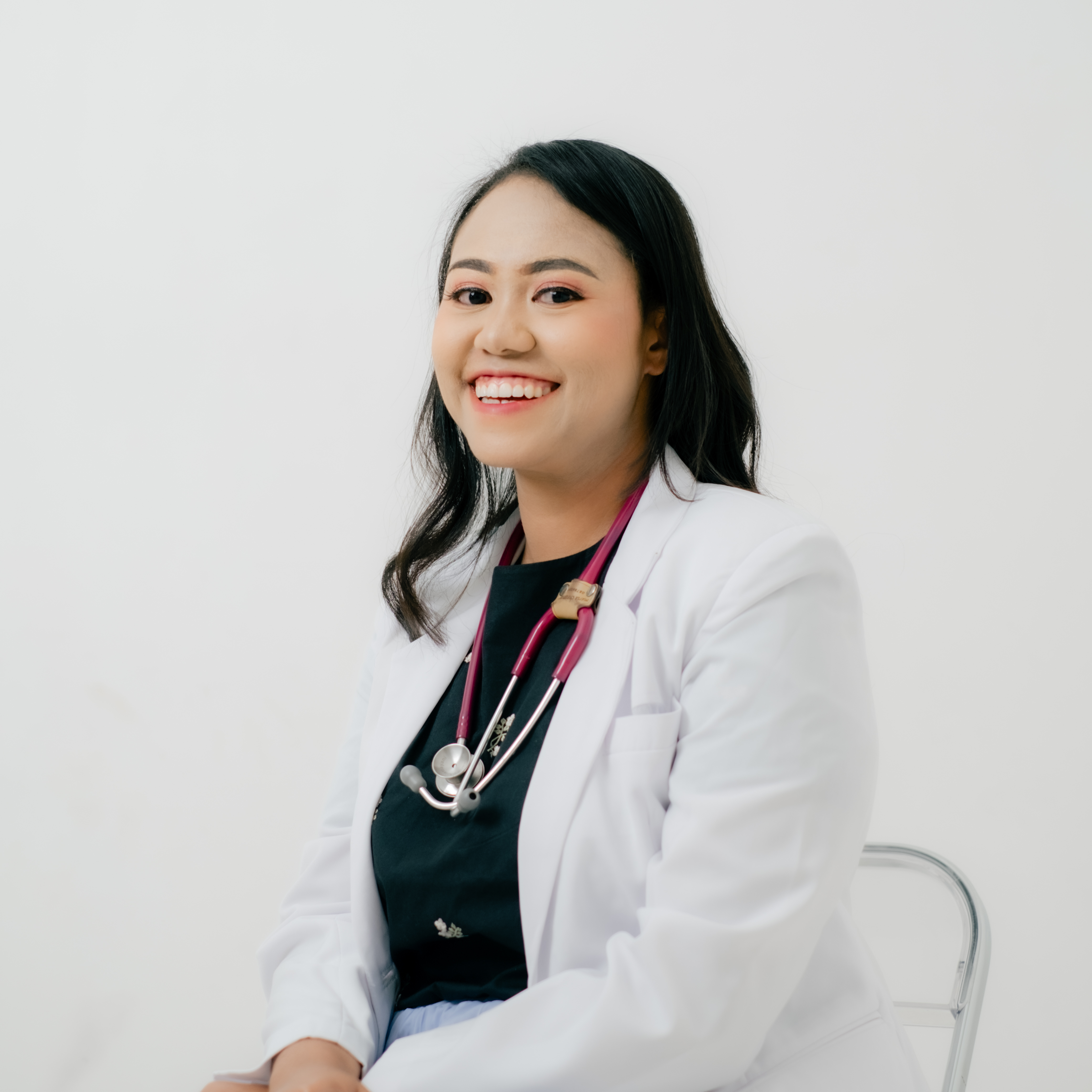 dr. Maria Chrismayani Hindom, Sp.A