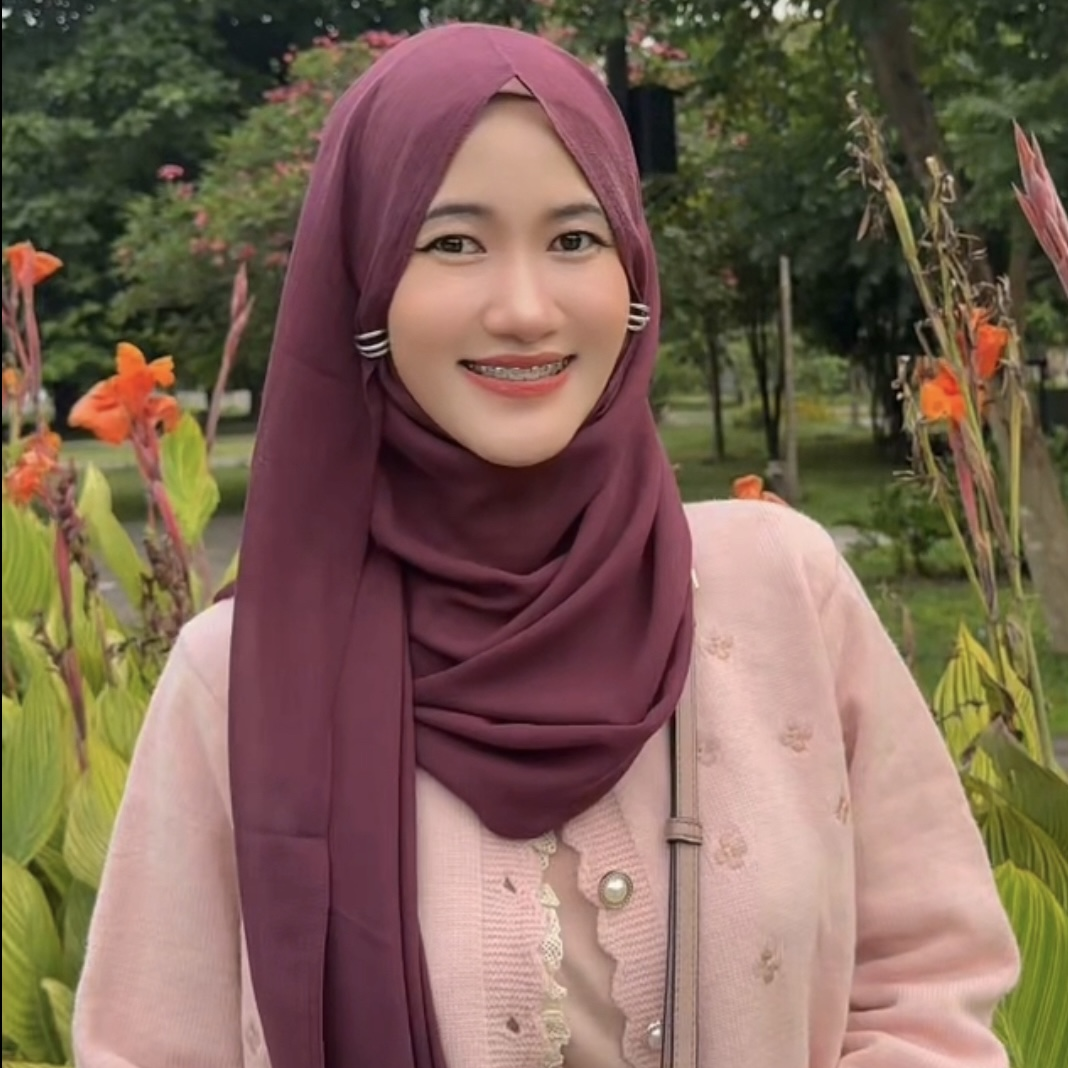 Siti Intan Chusnul Khotimawati